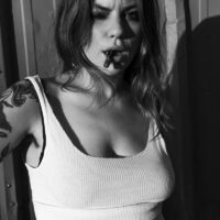 Donna Missal、最新EP『in the mirror, in the night』を2月11日にリリース!