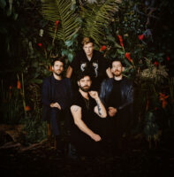 Foals、バンド史上最高にポップなアルバム『Life Is Yours』を6月17日にリリース!