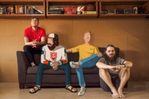 Rare Americans、最新EP『Songs That Don't Belong』を12月22日にリリース!